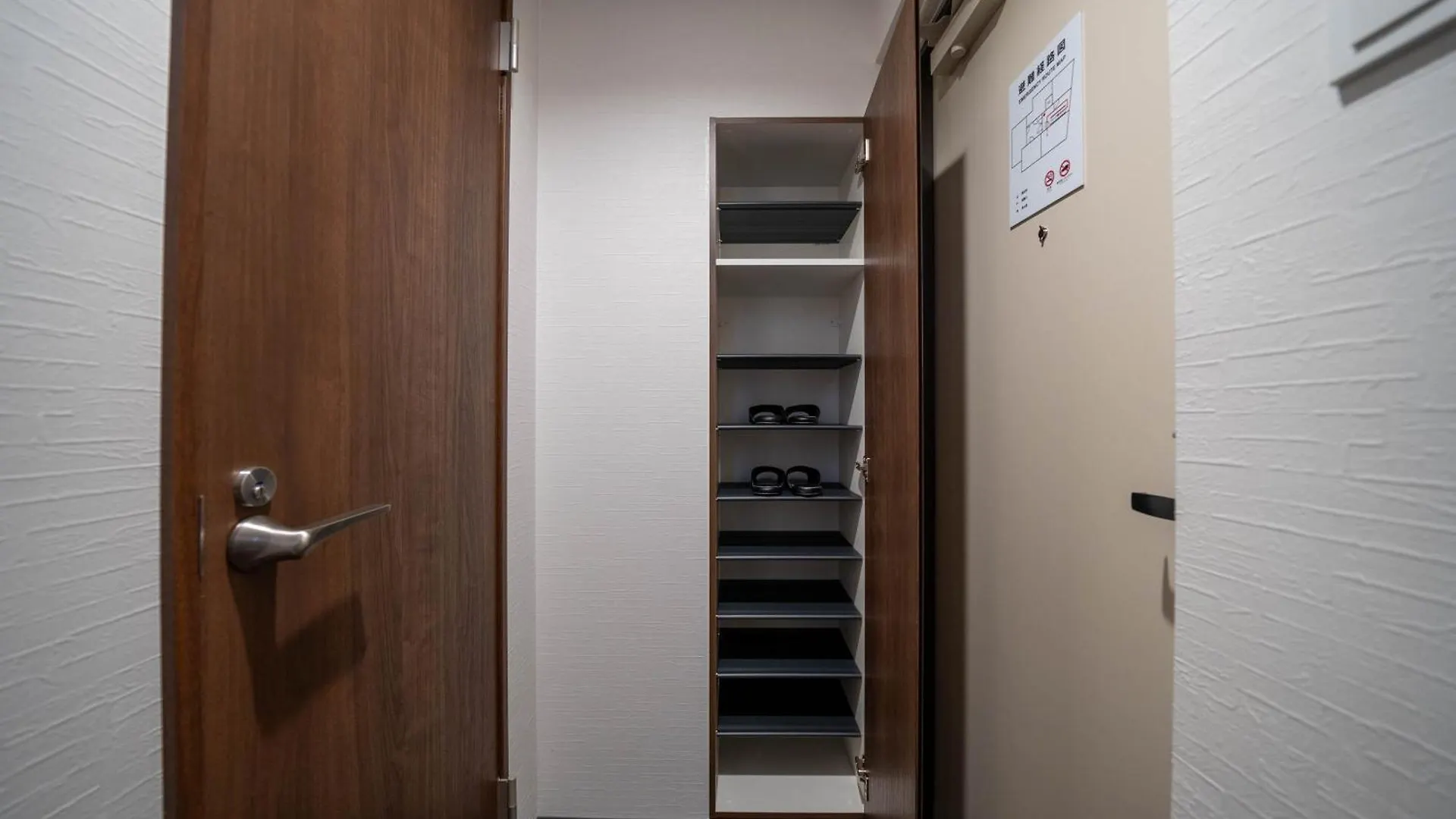 Residence Hotel Sapporo Susukino 4*,  יפן