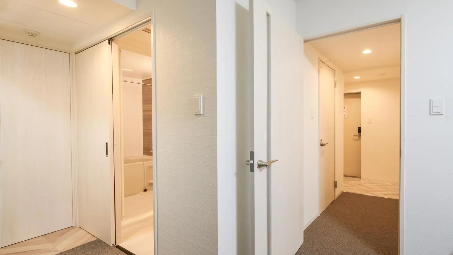 Residence Hotel Sapporo Susukino 4*,
